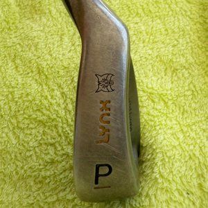 lynx predator pitching wedge golf club